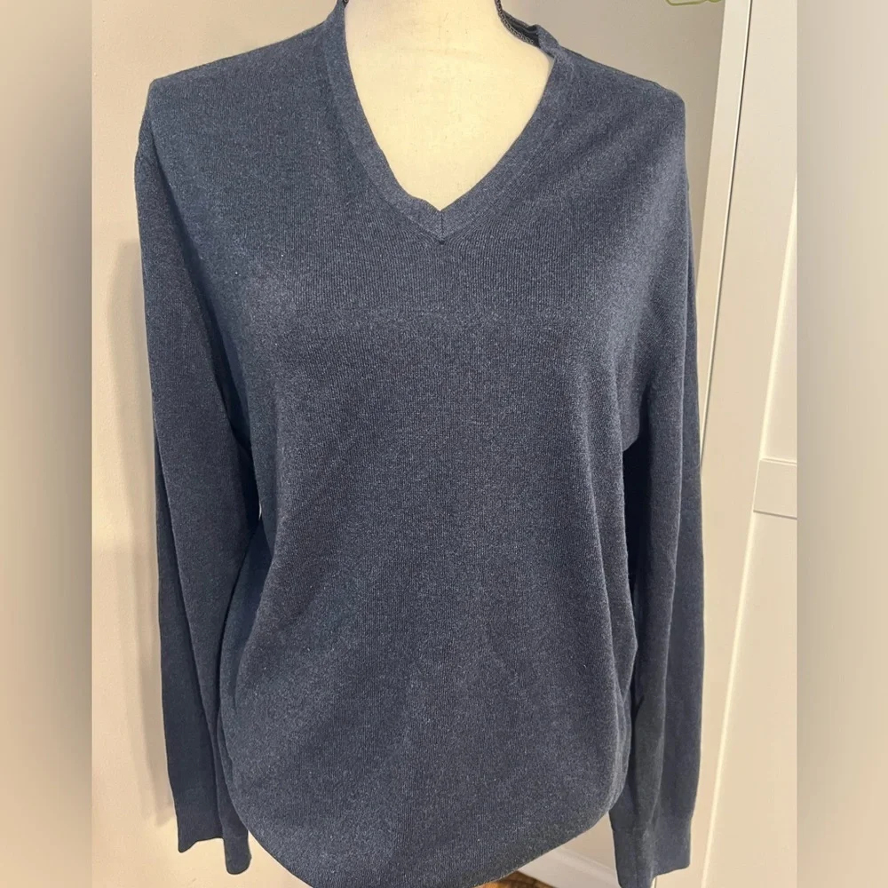 Banana Republic Charcoal V-Neck Sweater